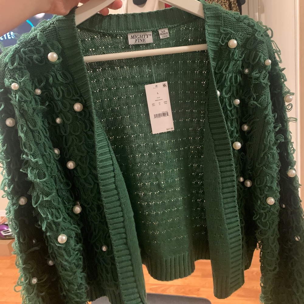 PEARL GREEN CARDIGAN!